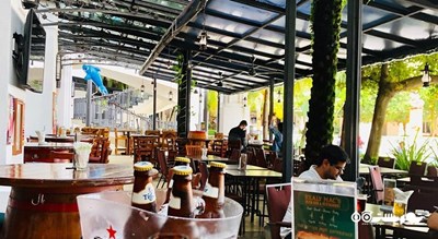 رستوران رستوران و بار هیلی مکس آیریش شهر پنانگ 