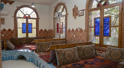 رستوران باغچه حسین فرحزاد -  شهر تهران