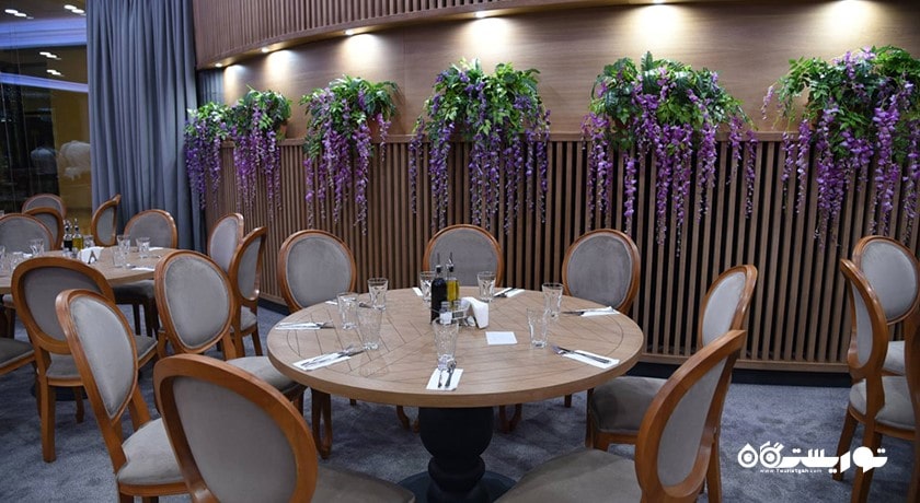 مرکز خرید برج های وارنا شهر بلغارستان کشور وارنا