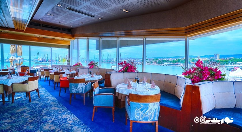 رستوران رستوران کاپیتان کوک فیش اند بیف شهر وارنا 