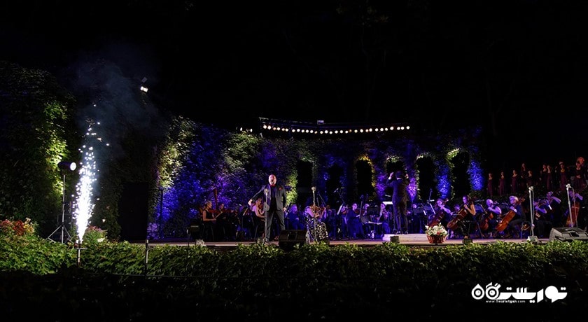  تئاتر استویان باچواروف شهر بلغارستان کشور وارنا