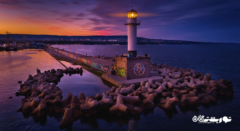  فانوس دریایی وارنا شهر بلغارستان کشور وارنا