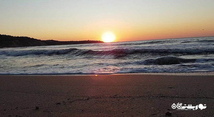 سرگرمی سفر دریایی غروب آفتاب شهر بلغارستان کشور وارنا