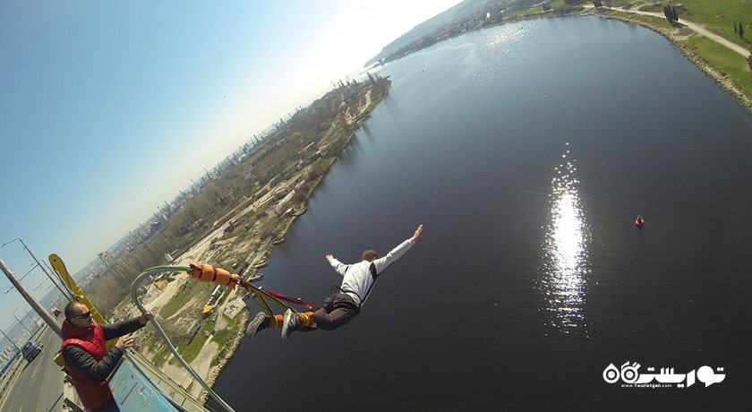 سرگرمی پرش بانجی و سواری با بالون هوای گرم  شهر بلغارستان کشور وارنا
