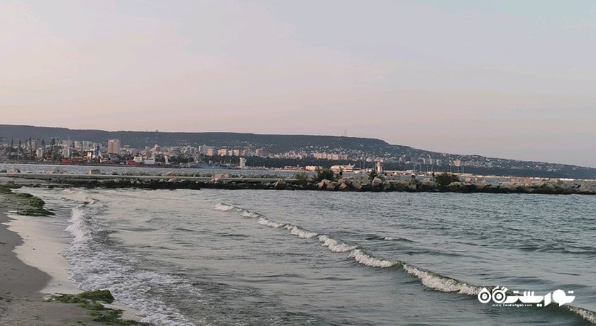ساحل آسپاروهوو -  شهر وارنا