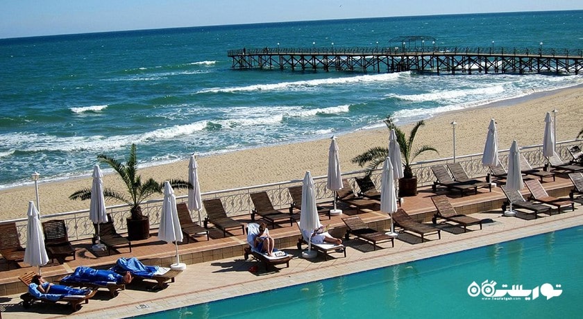 سرگرمی ساحل سنت کنستانتین و هلنا شهر بلغارستان کشور وارنا