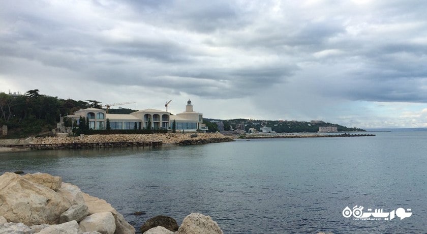 سرگرمی ساحل سنت کنستانتین و هلنا شهر بلغارستان کشور وارنا