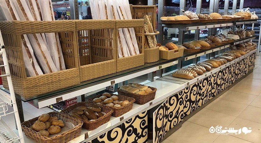 مرکز خرید مرکز خرید کارفور پلازا کوتا شهر اندونزی کشور بالی