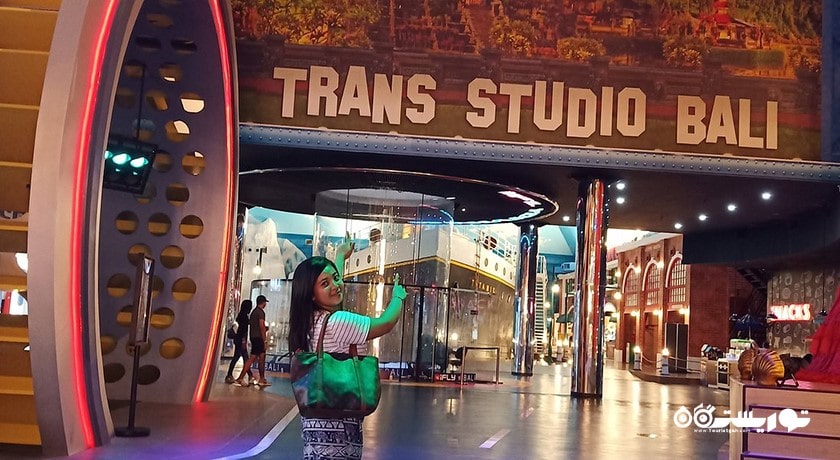 مرکز خرید مرکز خرید ترنس استودیو بالی شهر اندونزی کشور بالی