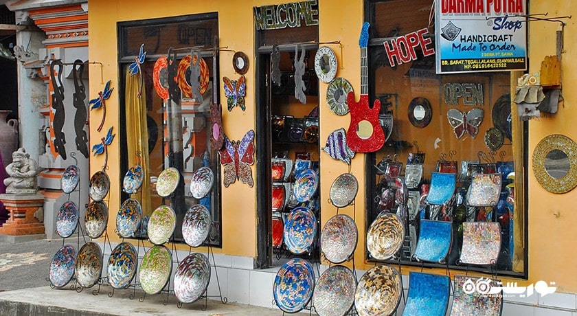مرکز خرید مرکز صنایع دستی تگالالانگ شهر اندونزی کشور بالی