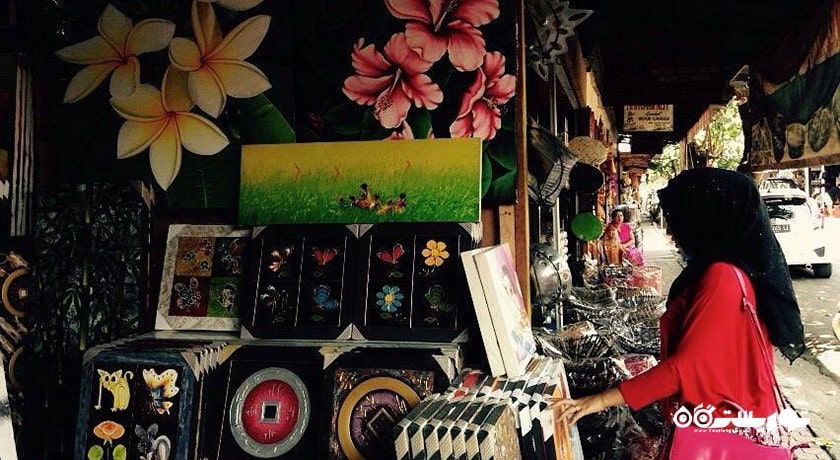 مرکز خرید بازار هنر سوکاواتی شهر اندونزی کشور بالی