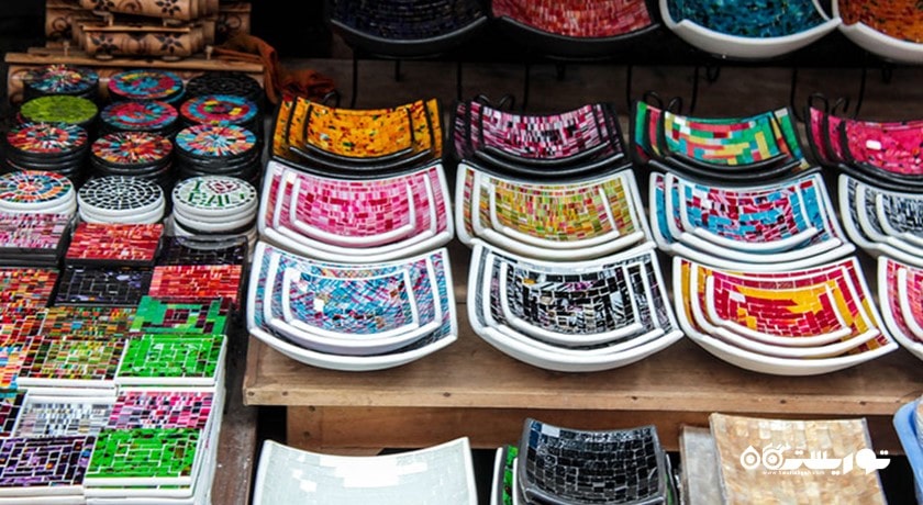 مرکز خرید بازار هنر سوکاواتی شهر اندونزی کشور بالی