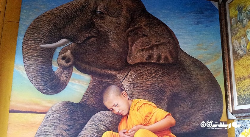 مرکز خرید بازار هنر کومباساری شهر اندونزی کشور بالی