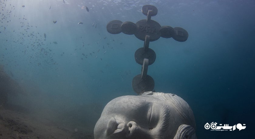  گالری زیر آب خلیج جملوک شهر اندونزی کشور بالی