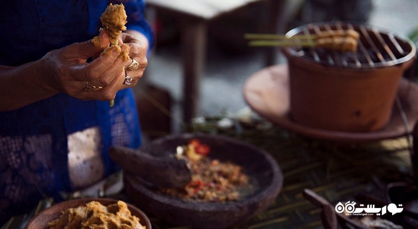 سرگرمی کلاس آشپزی ایبو سولاستری شهر اندونزی کشور بالی