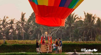 سرگرمی بالون سواری بر فراز اوبود شهر اندونزی کشور بالی