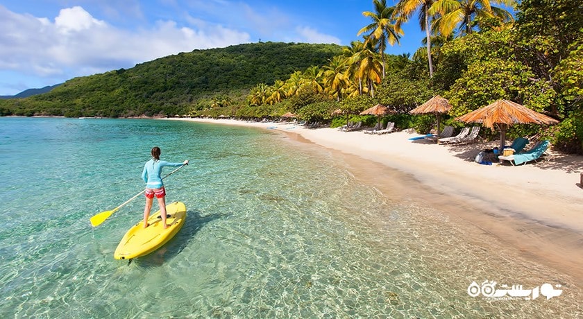 سرگرمی پاروزنی ایستاده در بالی شهر اندونزی کشور بالی