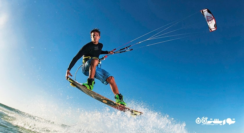 سرگرمی کایت سرفینگ در بالی شهر اندونزی کشور بالی