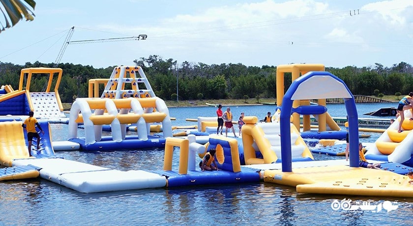 سرگرمی ویک بوردینگ در بالی شهر اندونزی کشور بالی