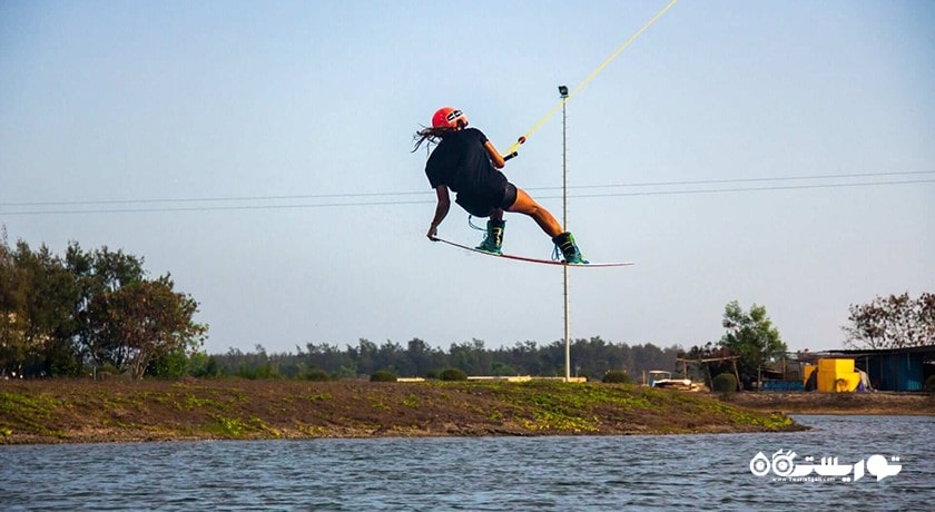سرگرمی ویک بوردینگ در بالی شهر اندونزی کشور بالی
