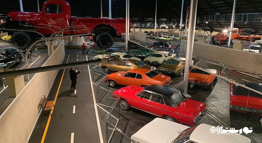  موزه ملی اتوموبیل امارات شهر امارات متحده عربی کشور ابوظبی