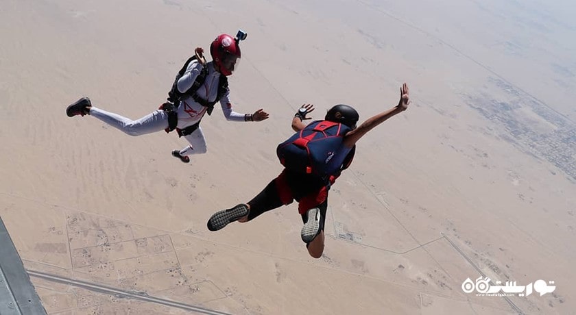 سرگرمی اسکای دایو ابوظبی شهر امارات متحده عربی کشور ابوظبی