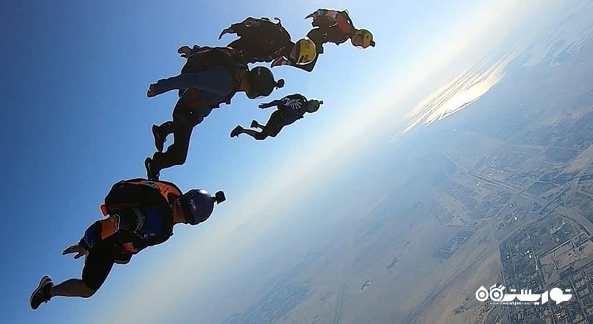 سرگرمی اسکای دایو ابوظبی شهر امارات متحده عربی کشور ابوظبی