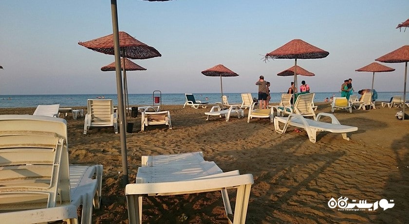 سرگرمی ساحل گلاپسیدس شهر قبرس شمالی کشور نیکوزیای شمالی