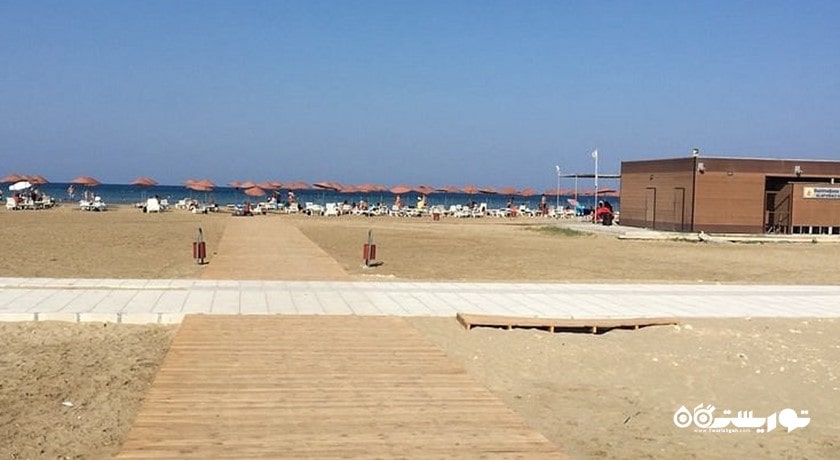 سرگرمی ساحل گلاپسیدس شهر قبرس شمالی کشور نیکوزیای شمالی