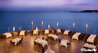 رستوران آلاکارت سافران با چشم انداز دریا	
