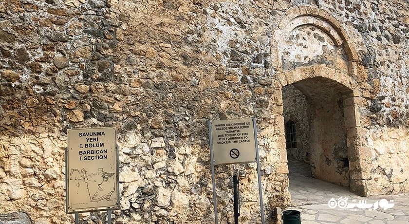  قلعه سنت هیلاریون شهر قبرس شمالی کشور نیکوزیای شمالی