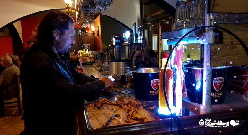 رستوران رستوران سریال گریلر بار اند گریل شهر نیکوزیای شمالی 