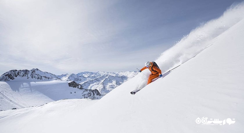 سرگرمی اسکی روی آب و اسکی روی برف در قبرس شمالی شهر قبرس شمالی کشور نیکوزیای شمالی