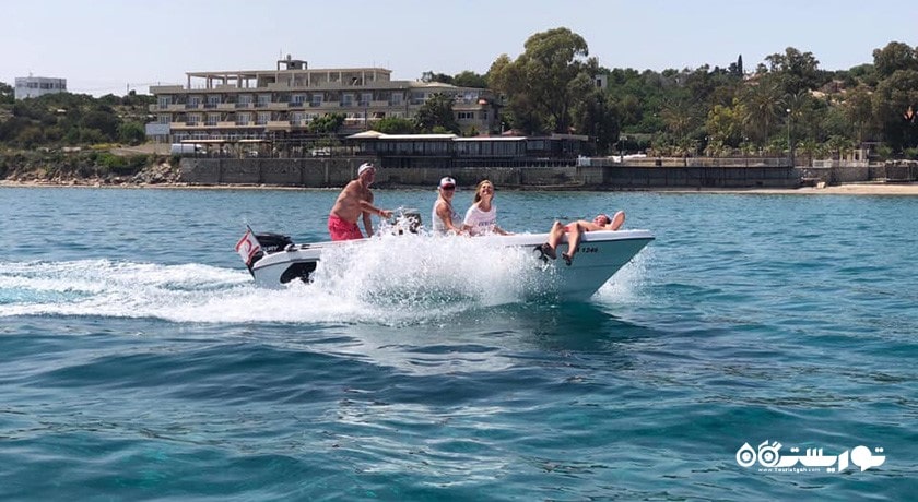 سواری با قایق موتوری در قبرس شمالی -  شهر نیکوزیای شمالی