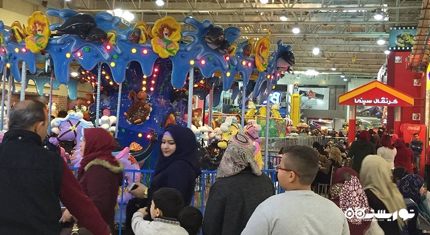 مرکز خرید مرکز خرید المنصور شهر عراق کشور بغداد