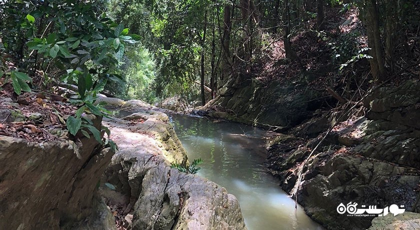 آبشار خونسی شهر تایلند کشور کو سامویی