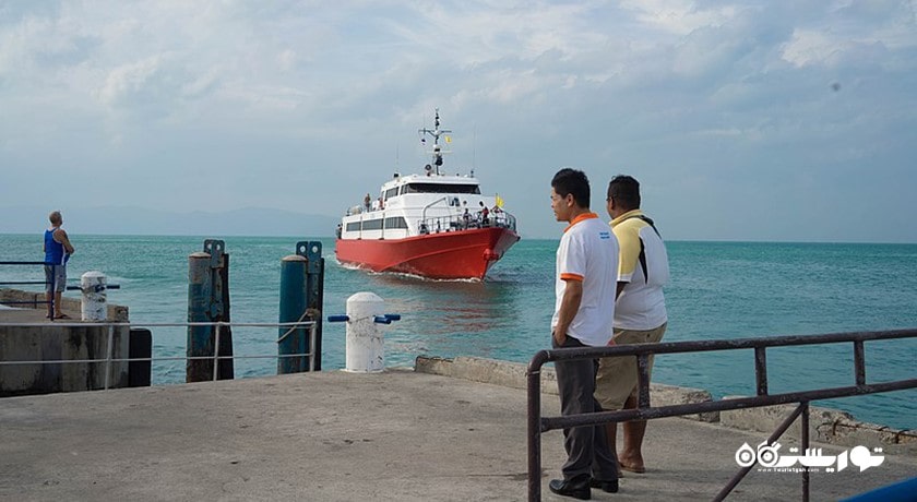 سرگرمی سفر به کو پانگان با قایق شهر تایلند کشور کو سامویی