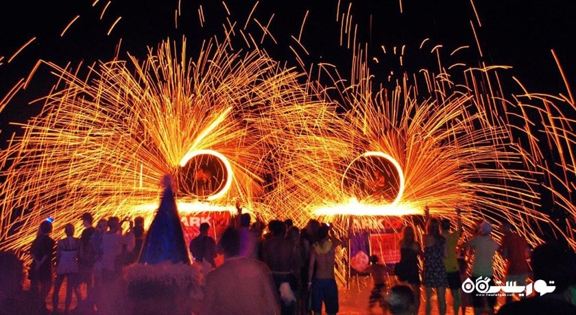 سرگرمی زندگی شبانه و میهمانی در کوسامویی شهر تایلند کشور کو سامویی