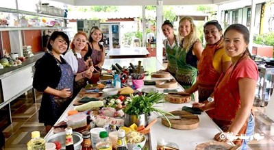 سرگرمی کلاس آشپزی تایلندی در سامویی شهر تایلند کشور کو سامویی