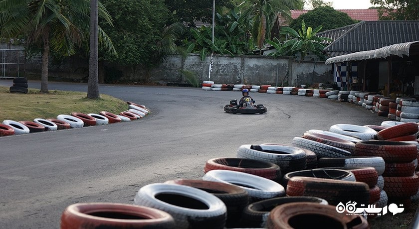 سرگرمی کارتینگ در کوسامویی شهر تایلند کشور کو سامویی