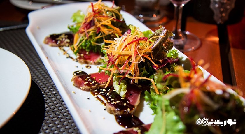 سرگرمی غذاخوری در کوسامویی شهر تایلند کشور کو سامویی