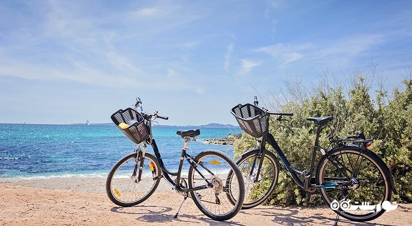 سرگرمی دوچرخه سواری در کوسامویی شهر تایلند کشور کو سامویی