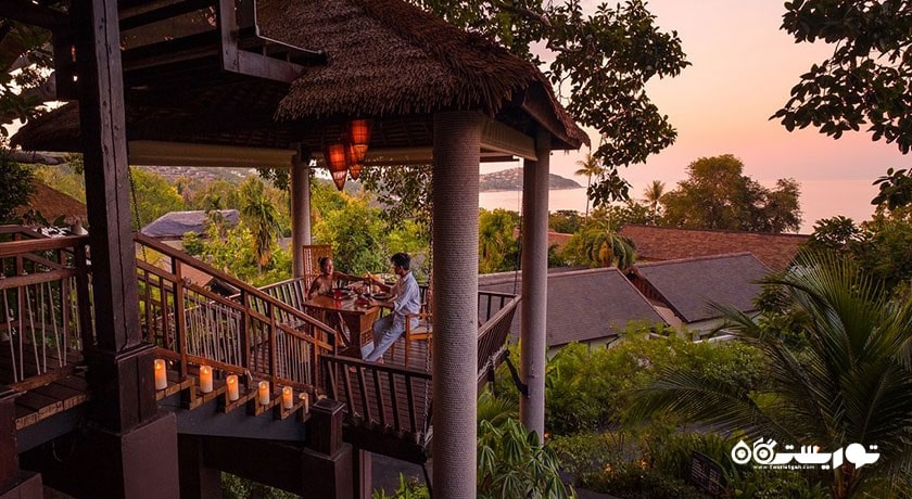 رستوران بار و غذاخوری تری تاپس اسکای شهر کو سامویی 