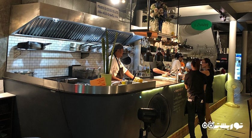 رستوران رستوران دو ماهی سامویی شهر کو سامویی 