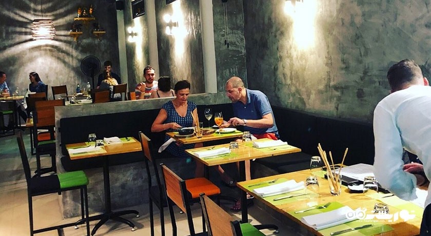 رستوران رستوران دو ماهی سامویی شهر کو سامویی 