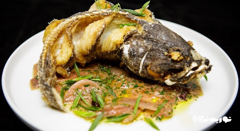 رستوران رستوران دو ماهی سامویی شهر کو سامویی 