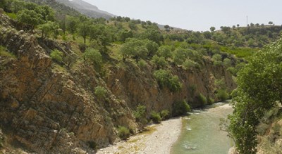  آبشار کوهمره سرخی (آبشار رمقان) شهرستان فارس استان کازرون