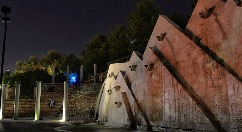  بلوار چمران شهر فارس استان شیراز