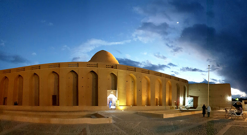 یخچال میبد -  شهر یزد