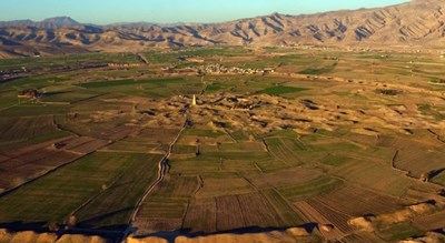  شهر باستانی اردشیر خوره (شهر گور) شهرستان فارس استان فیروز آباد